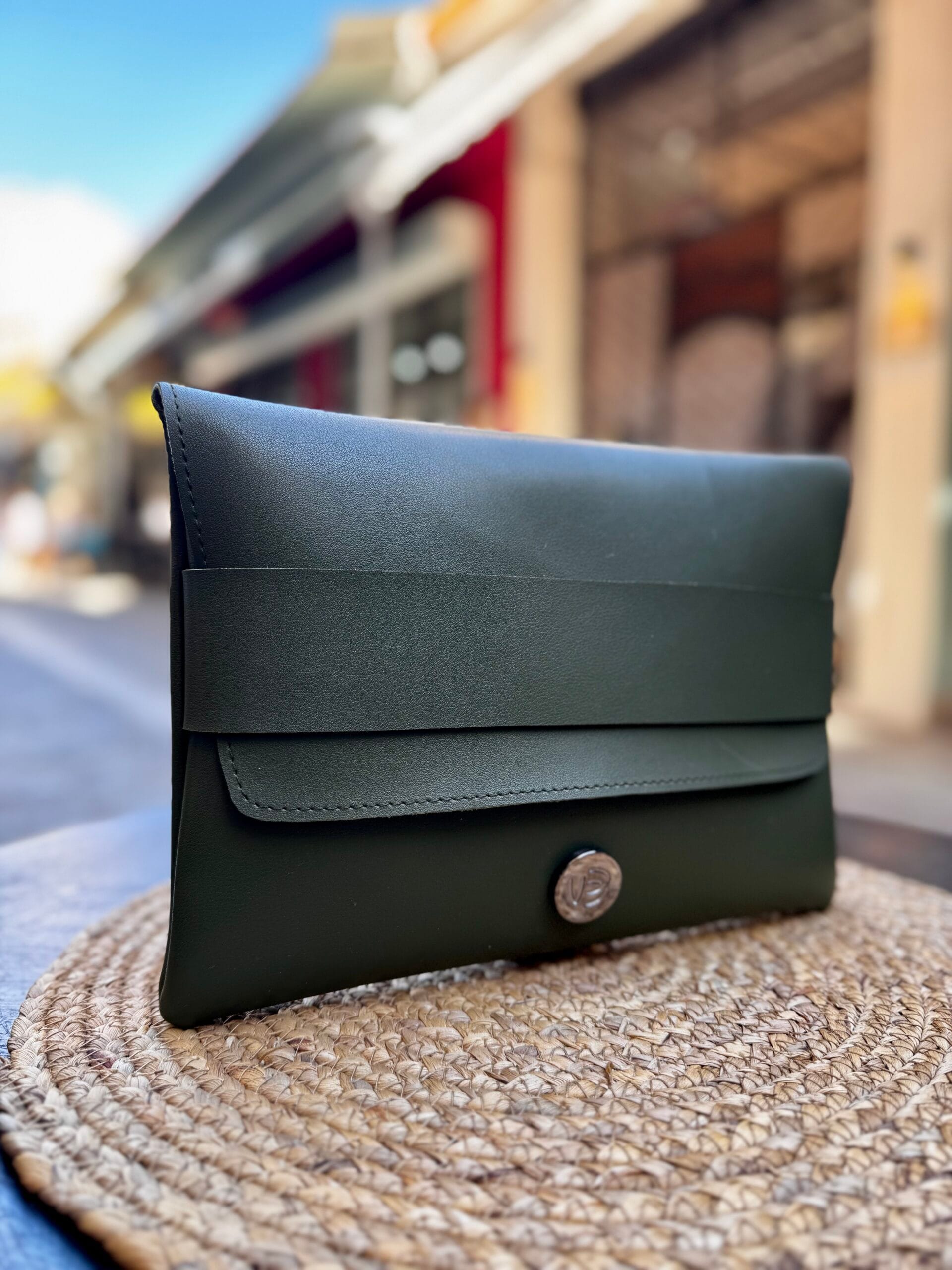 Τσάντα Χειρός Φάκελος – Πράσινο Λαδί 1