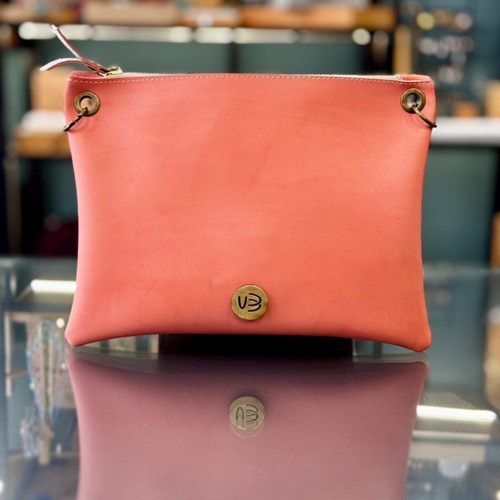 Τσάντα φάκελος χιαστί κοραλί 1