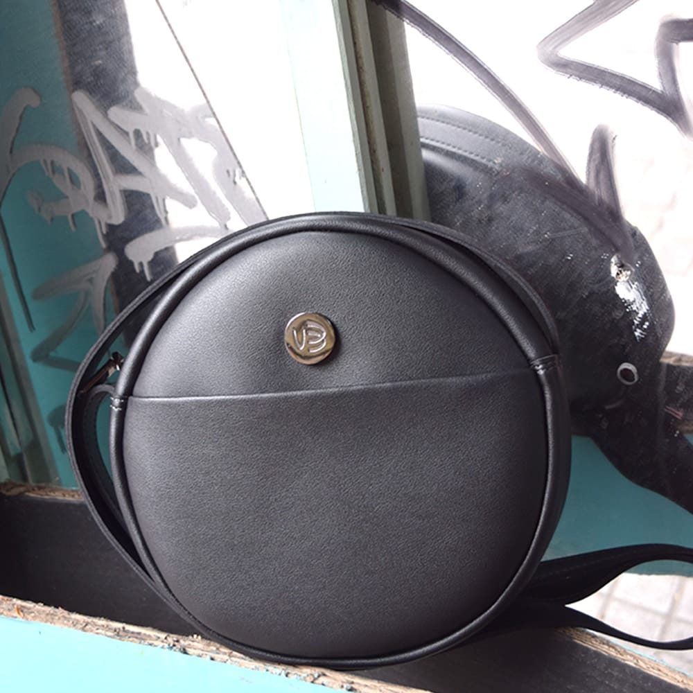 Τσάντα χιαστί στρόγγυλη Μαύρο 44532